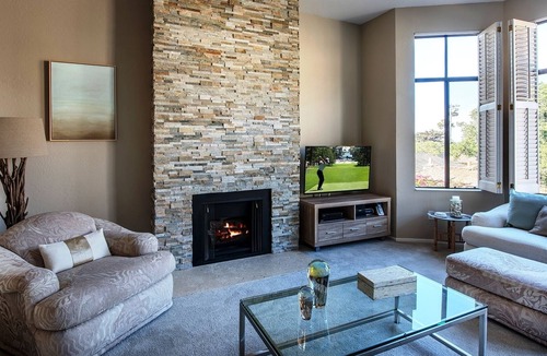 Northwest Carmel Condo | 3706 Carmel Hideaway ~ Luxurious! Walk Everywhere Downtown Location!