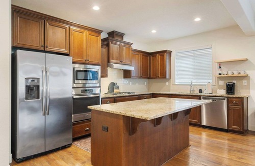 Hillsboro House | 3BR Hillsboro Home · Sleeps 6 · Near Intel