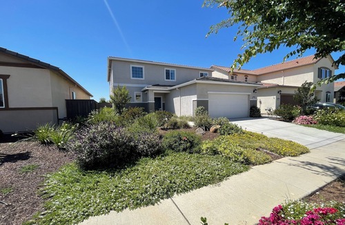Olivehurst House | 4-bedroom, 2.5 bath, in soothing Plumas Lake with Internet