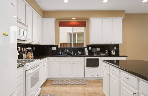 Elk Grove House | 4-Bedroom with Perfect Offices and Board Games