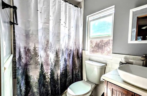 Pauma Valley Cabin | #4 Falcon's Chalet Cabin with Fireplace & Amazing Views, Santa Ysabel, CA