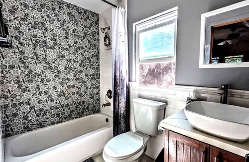Pauma Valley Cabin | #4 Falcon's Chalet Cabin with Fireplace & Amazing Views, Santa Ysabel, CA