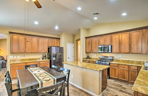 Greer Ranch House | 4 Mi to Surprise Stadium! Snowbird Haven w/Pool