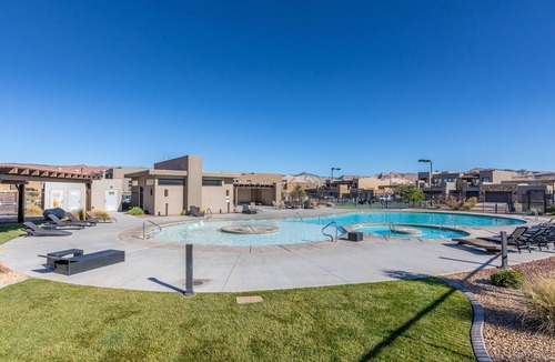 St. George Villa | 4 Private En Suites on the 18th Hole - Near Pool