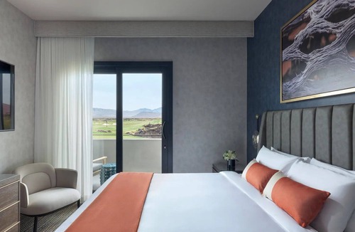 Ivins Hotel | 4 Scenic Rooms for Families & Groups, Surrounded by a Stunning Desert Landscape