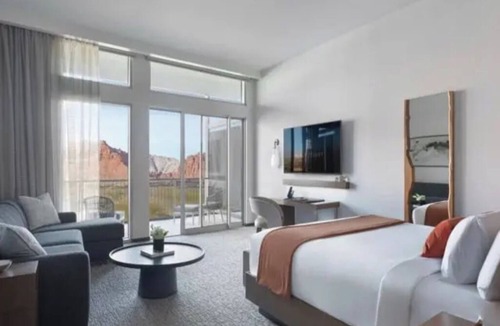 Ivins Hotel | 4 Sleek Rooms in Southern Utah, Explore Nature and Culture - Perfect Escapes