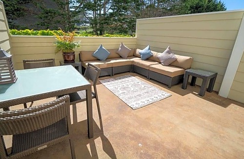 Monterey Hotel | 4-Star Hotel ∙ InterContinental The Clement Monterey, an IHG Hotel