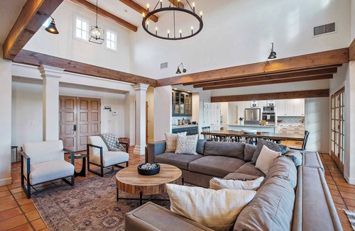 Paso Robles Cottage | 40-acre Wine Trail Estate Vineyard Views, Pool, Hottub Wellsona by Avantstay