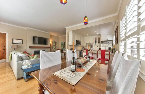 Northwest Carmel Condo | 4015 Daisy's Place - Downtown Carmel Condo