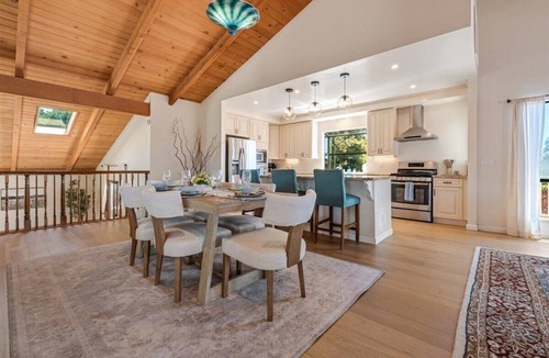 Del Monte Forest House | 4067 The Driftwood Daydream - Walk to the Beach!