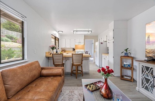 Del Monte Forest House | 4079 Ocean Breeze Retreat - Near Golf and Ocean