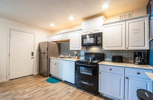 Casa Grande Condo | 41B - Casa Grande modern 1bd condo heated pool