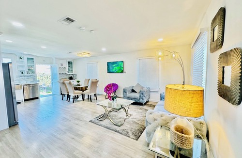 Duarte House | 45% OFF 5B/3B 2 Master Bedrooms Close Pasadena, DTLA, Arcadia - Best Locations