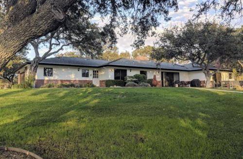 Paso Robles Villa | 470 m² Villa ∙ 4 bedrooms ∙ 10 guests