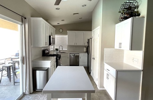 Desert Hot Springs House | 4BED/2BA PRIVATE SALTWATER POOL & SPA, LARGE UPGRADED FAMILY HOME, EASY CHECK-IN