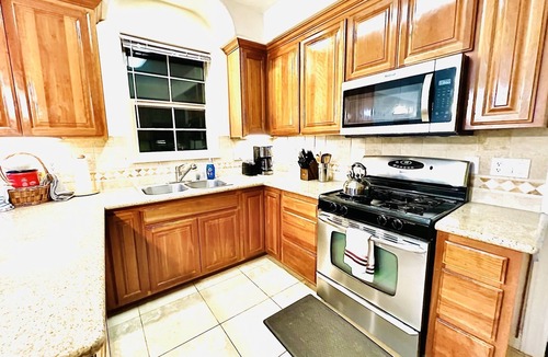 Mountain View Estates House | 4BR/3BA house with mountain views
