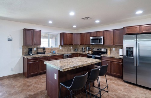Glendale House | 4BR Happy Harmont House w/Private Pool Near State Farm Stadium Sleeps 10