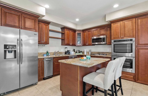 El Rancho House | 4BR Townhouse in Serene｜Gated Community｜Fully Furnish｜Garage Access #42081