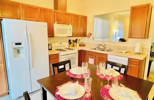 Northwest Reno House | 4TVs/6Beds/Pet OK/Sleeps 10