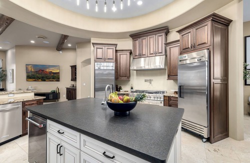 Apache Junction House | 5,000sf Custom Estate | 4 Ensuite Suites | Monthly Stays Welcome | Hot Tub