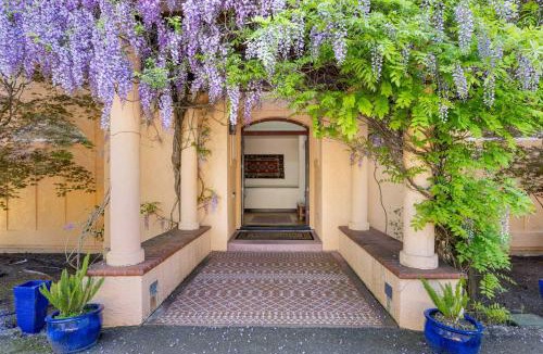 Freestone Villa | 5 Acre Villa Retreat with Vineyard Pool Spa & Amazing Views of Sonoma County