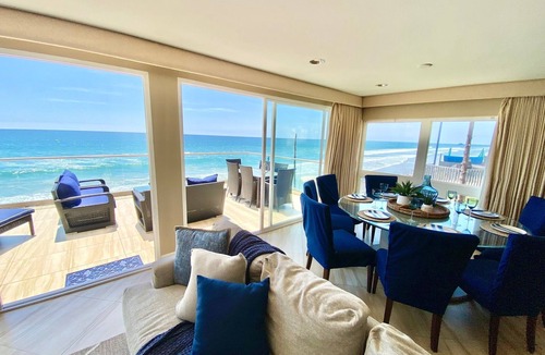 South Oceanside House | 5 BR Large Beach House, Beachfront with Fire Ring, Walk to Restaurants