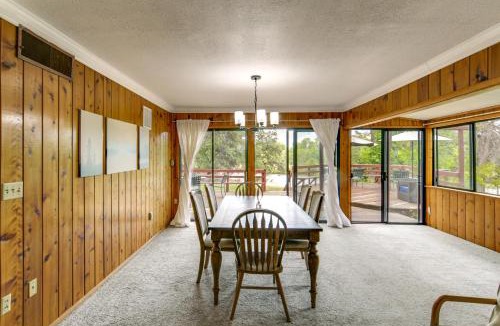 Oroville House | 5 Mi to Lake Oroville: Huge Riverfront Home!