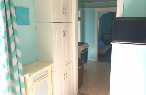 Grover Beach House | 5 MINUTE Walk to Beach! 3 br 2 bath Gorgeous Private CLASSIC California Bungalow