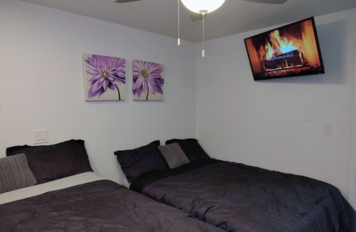 Roseville Apartment | 5 minutes to Kaiser - Close to everything