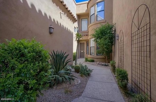 Talon Retreat Condo | 5 minutes to TPC GolfCourse! Family-sized condo in gated community