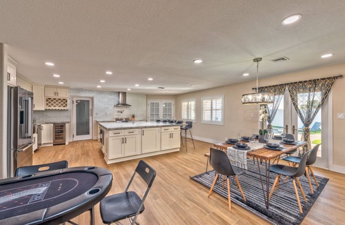 Blue Diamond Ranch Villa | 5-STARS 6BR 4 BTH BIG YARD Pool & Game Room