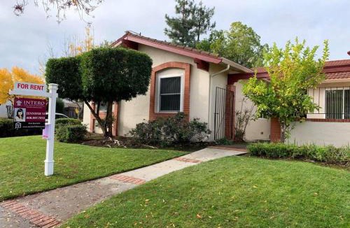 Cupertino House | 5bd2.5ba Near Apple in Cupertino