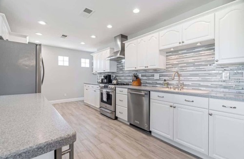 Highland Hills House | 5BR/3BA NEW Game Room, Pool + Arcade + Fire Pit!