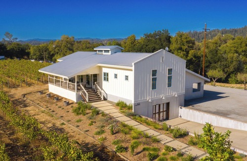 Healdsburg House | 6-bedroom Winery Estate in amazing Healdsburg