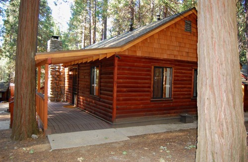 North Wawona Cabin | 69 m² Cabin ∙ 2 bedrooms ∙ 6 guests