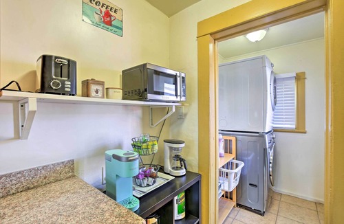 North Long Beach Cottage | 7 Mi to Downtown: Long Beach Bungalow w/Patio!