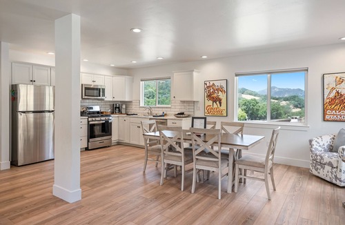 San Luis Obispo House | 8 Mile House Deluxe-Experience California Tranquility at this Historical Home