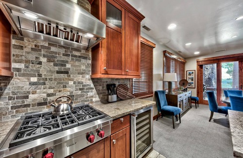 Sierra Shores House | 8 Sierra Shores - Stunning Lakefront 4BR/4BA