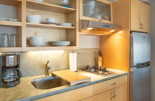 Avila Beach Apartment | 90 San Luis Street Unit B