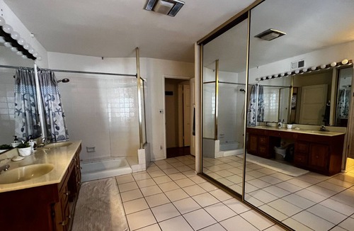 Mesa Verde Apartment | A- Costa Mesa Newport Huntington Beach Everything