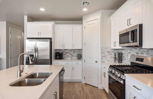 Washington House | A Family Affair, Sleeps 20 in two side-by-side units, 10 bedrooms!