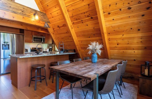 Truckee Cabin | A-Frame Retreat near Donner Lake with Hot Tub