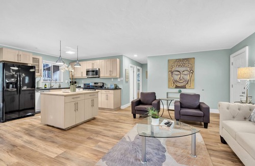 Tahoe Paradise House | A great 2 bedrooms/2 baths house away from the crowd but yet perfect location