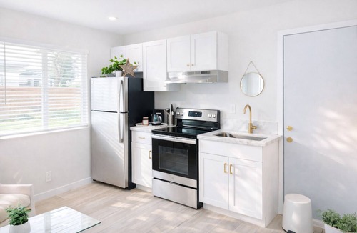 East Side Capistrano House | A Modern Coastal 1 Bed Home Minutes from the Ocean