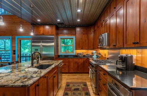 Sugar Grove House | A River Mists Too