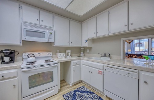 Avalon Condo | A13: Remodeled Bahia Vista 2 Bdr + 2.5 Bath Townhouse Style Condo with POOL