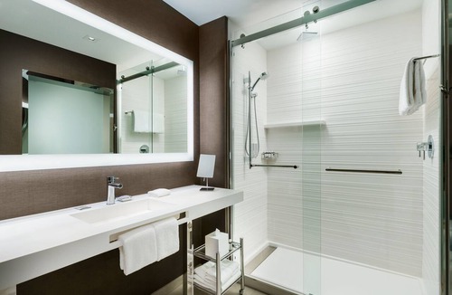 Five Oaks Hotel | AC by Marriott Portland Beaverton