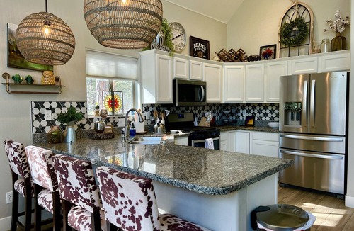 Mountain Club Cabin | Acres Away - Prescott Cabin Rentals