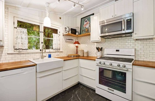 Tahquitz River Estates Apartment | Adobe Cottage; Unit A