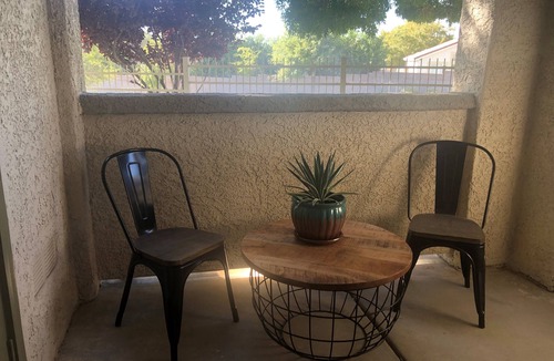 Summerlin Condo | Adorable 1 Bedroom 1 Bath condo with ALL NEW FURNISHINGS!